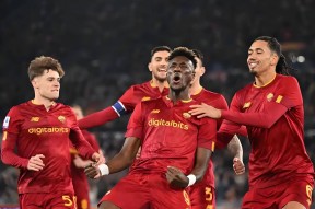 华体会下载-切尔西险胜波尔图，哈兰德乌龙送礼欧联杯