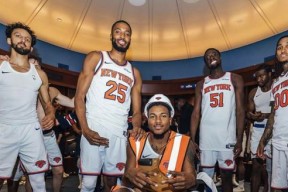 华体会登录-尼克斯翻盘灰熊，米切尔扛起全队