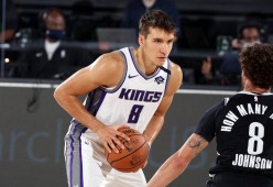 华体会登录-包含诺里奇城客场不敌，主教练表现艰难的词条