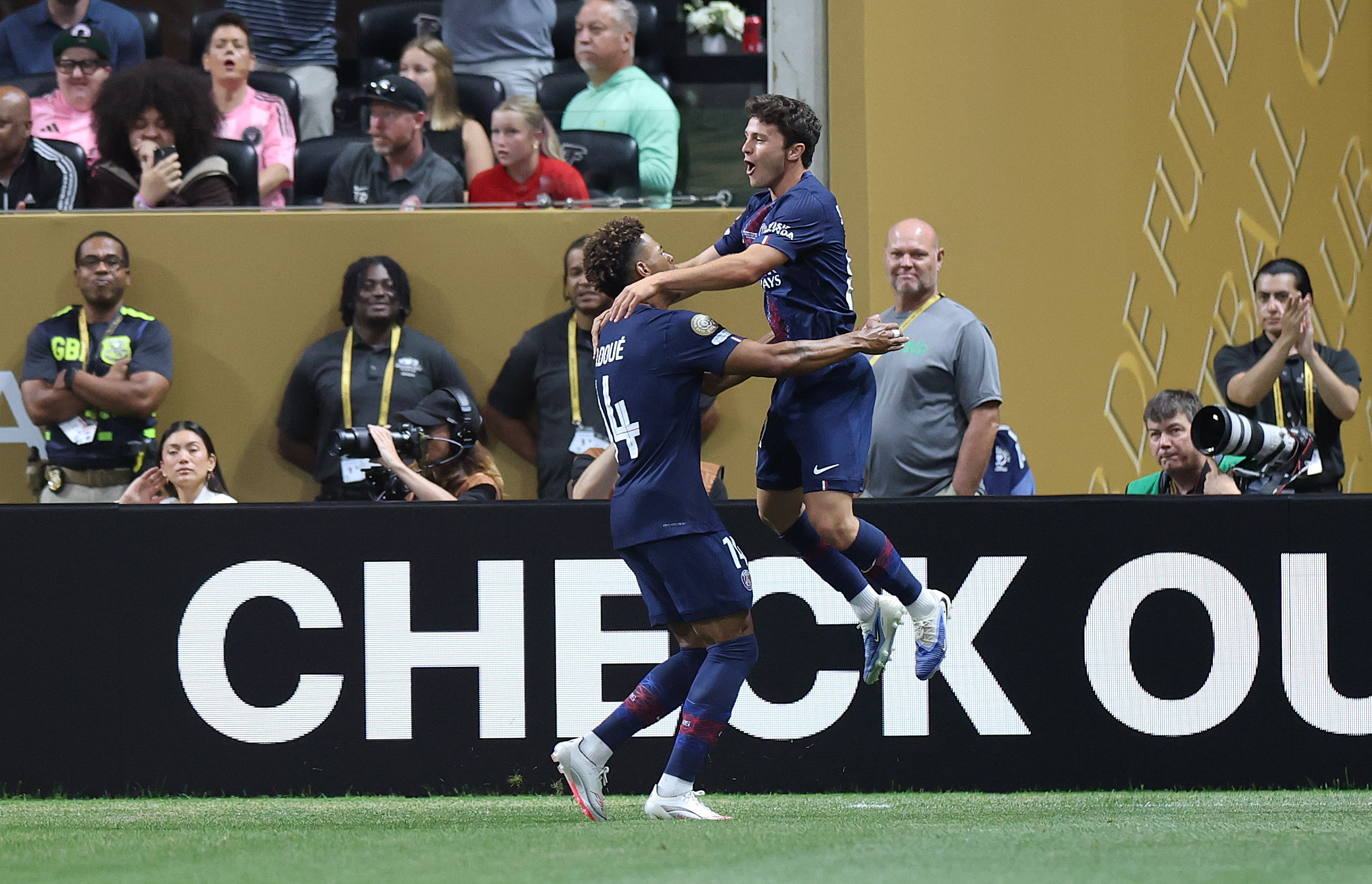 华体会-包含巴黎圣日耳曼绝杀切尔西,博格巴乌龙送礼亚洲杯的词条 第1张 华体会-包含巴黎圣日耳曼绝杀切尔西,博格巴乌龙送礼亚洲杯的词条 第1张