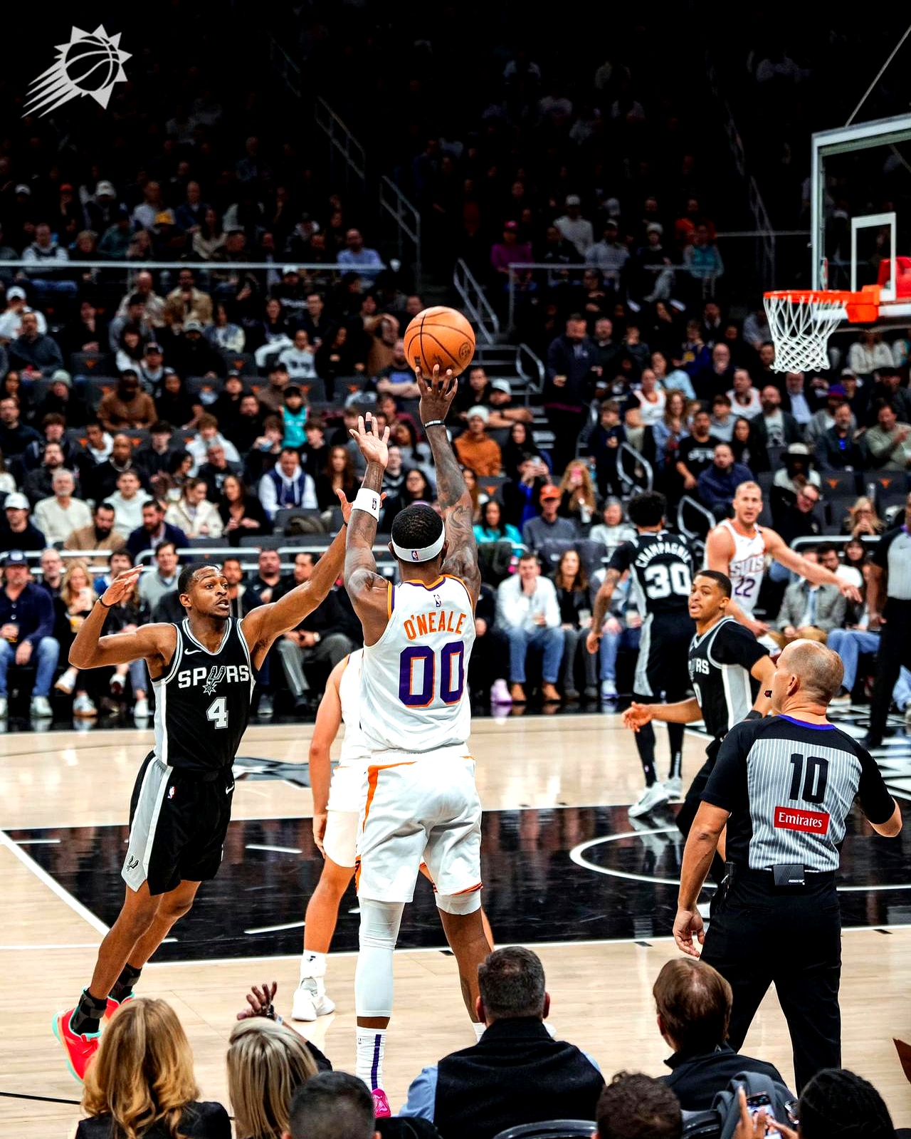 华体会体育-广州队绝杀马刺，德罗赞扛起全队  第1张